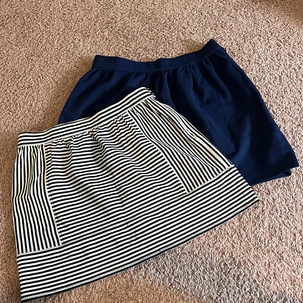 Madewell skirts size s - navy and striped